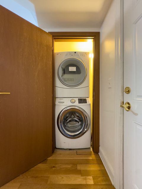 Tiny photo for 1647 W Sherwin Avenue #1, Chicago, IL 60626 (MLS # 12598792)