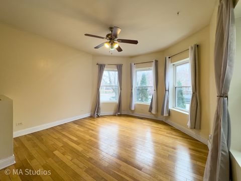 Tiny photo for 1647 W Sherwin Avenue #1, Chicago, IL 60626 (MLS # 12598792)