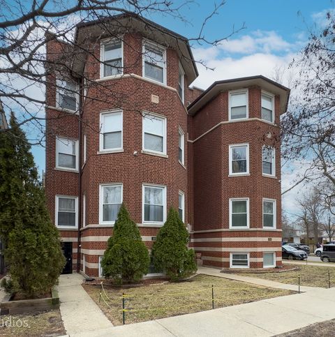 1647 W Sherwin Avenue 1 Chicago IL 60626