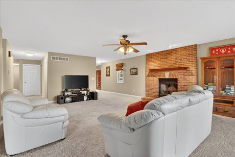 Tiny photo for 8306 E Crockett Road, Roscoe, IL 61073 (MLS # 12567885)