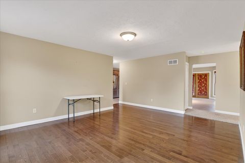 Tiny photo for 8306 E Crockett Road, Roscoe, IL 61073 (MLS # 12567885)