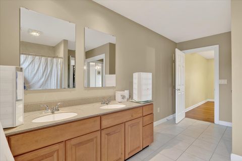 Tiny photo for 8306 E Crockett Road, Roscoe, IL 61073 (MLS # 12567885)