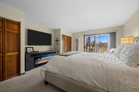 Tiny photo for 530 RIVER FRONT Circle #608, Naperville, IL 60540 (MLS # 12605433)