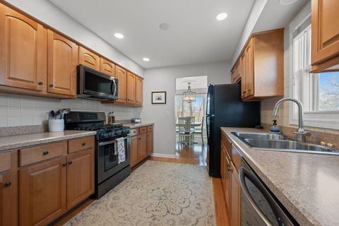 Tiny photo for 530 RIVER FRONT Circle #608, Naperville, IL 60540 (MLS # 12605433)