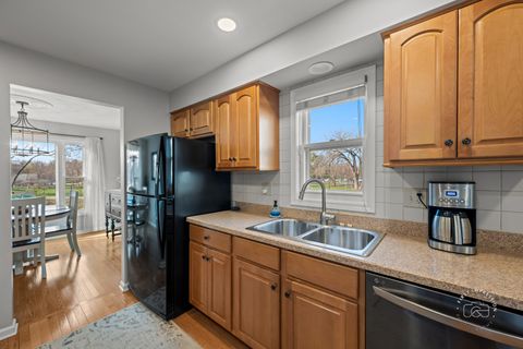 Tiny photo for 530 RIVER FRONT Circle #608, Naperville, IL 60540 (MLS # 12605433)