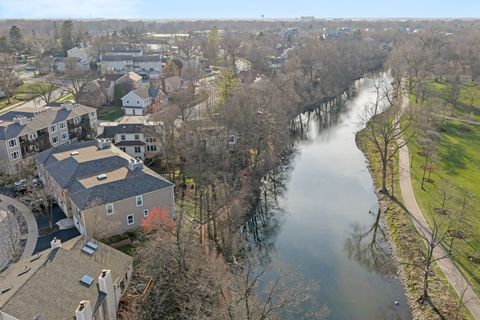 Tiny photo for 530 RIVER FRONT Circle #608, Naperville, IL 60540 (MLS # 12605433)