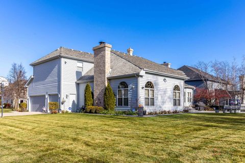 Tiny photo for 395 Blue Ash Drive, Buffalo Grove, IL 60089 (MLS # 12539149)
