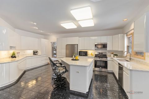 Tiny photo for 395 Blue Ash Drive, Buffalo Grove, IL 60089 (MLS # 12539149)