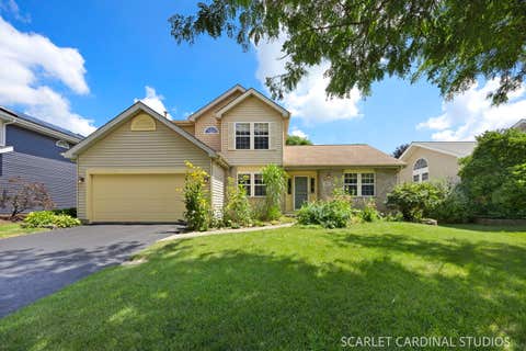Tiny photo for 127 Forestview Lane, Aurora, IL 60502 (MLS # 12723284)