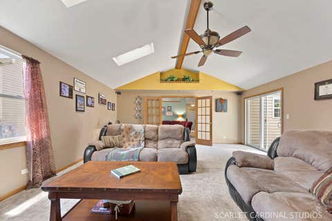 Tiny photo for 127 Forestview Lane, Aurora, IL 60502 (MLS # 12723284)
