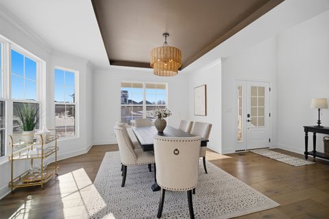 Tiny photo for 4 Crystal Downs Drive, Hawthorn Woods, IL 60047 (MLS # 12548789)