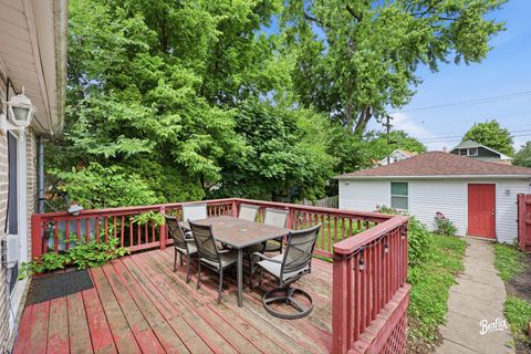 Tiny photo for 6901 31st Street, Berwyn, IL 60402 (MLS # 12666691)
