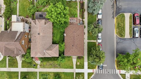 Tiny photo for 6901 31st Street, Berwyn, IL 60402 (MLS # 12666691)