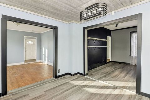 Tiny photo for 1800 S Cora Street, Crest Hill, IL 60403 (MLS # 12515304)