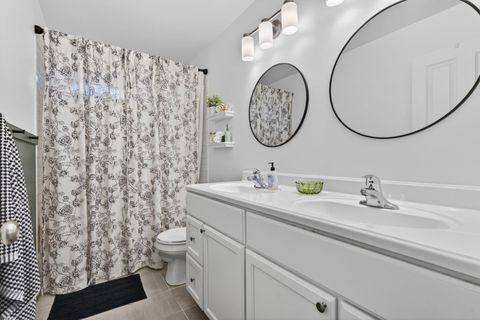 Tiny photo for 300 Arrowhead Drive, Minooka, IL 60447 (MLS # 12629531)