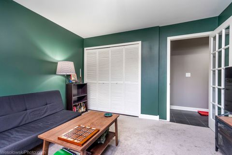 Tiny photo for 207 N Louis Street #B, Mount Prospect, IL 60056 (MLS # 12585466)