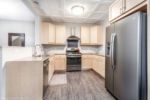 Tiny photo for 207 N Louis Street #B, Mount Prospect, IL 60056 (MLS # 12585466)