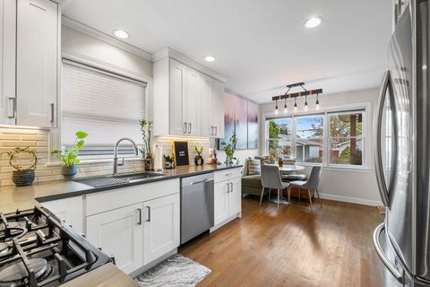 Tiny photo for 5343 N Moody Avenue, Chicago, IL 60630 (MLS # 12624461)