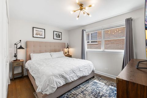 Tiny photo for 5343 N Moody Avenue, Chicago, IL 60630 (MLS # 12624461)
