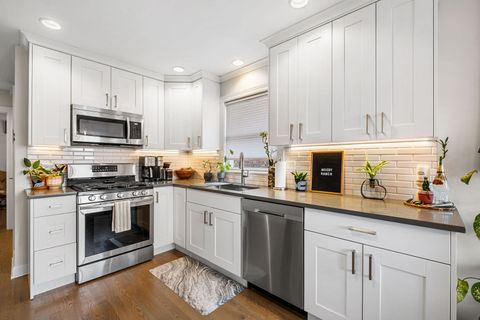 Tiny photo for 5343 N Moody Avenue, Chicago, IL 60630 (MLS # 12624461)