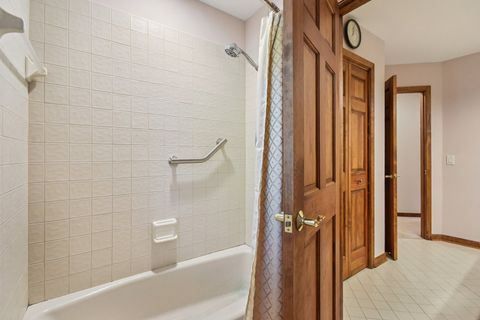 Tiny photo for 5412 Gerry Lane, Crystal Lake, IL 60014 (MLS # 12501071)