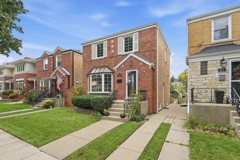 Photo of 5046 N Rutherford Avenue, Chicago, IL 60656 (MLS # 12730341)