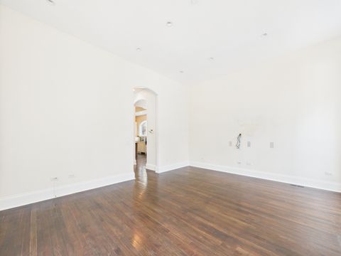Tiny photo for 1242 W Dickens Avenue, Chicago, IL 60614 (MLS # 12435745)