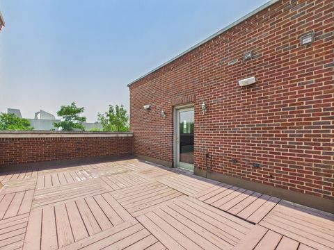 Tiny photo for 1242 W Dickens Avenue, Chicago, IL 60614 (MLS # 12435745)