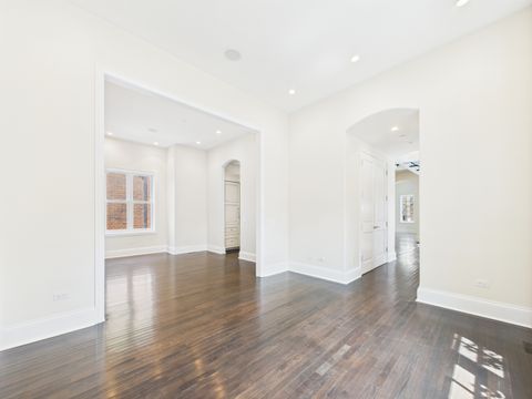 Tiny photo for 1242 W Dickens Avenue, Chicago, IL 60614 (MLS # 12435745)