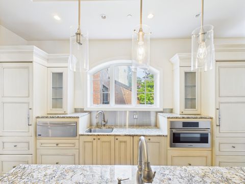 Tiny photo for 1242 W Dickens Avenue, Chicago, IL 60614 (MLS # 12435745)