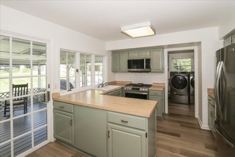 Tiny photo for 316 Ambleside Drive, Roselle, IL 60172 (MLS # 12729588)