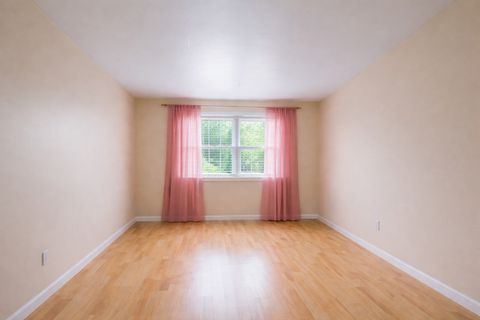 Tiny photo for 117 Virginia Court, Streamwood, IL 60107 (MLS # 12632000)