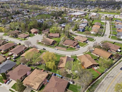 Tiny photo for 117 Virginia Court, Streamwood, IL 60107 (MLS # 12632000)