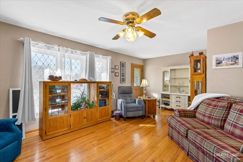 Tiny photo for 701 E Prairie Street, Plano, IL 60545 (MLS # 12601071)