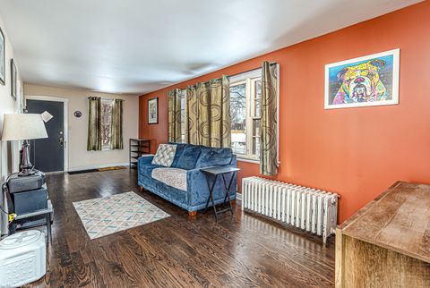 Tiny photo for 9801 WASHINGTON Avenue, Oak Lawn, IL 60453 (MLS # 12529710)