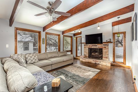 Tiny photo for 9801 WASHINGTON Avenue, Oak Lawn, IL 60453 (MLS # 12529710)