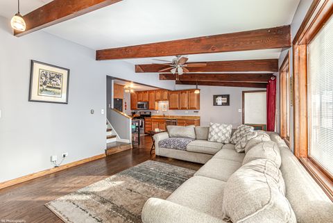 Tiny photo for 9801 WASHINGTON Avenue, Oak Lawn, IL 60453 (MLS # 12529710)