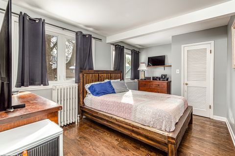 Tiny photo for 9801 WASHINGTON Avenue, Oak Lawn, IL 60453 (MLS # 12529710)