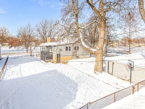 Tiny photo for 9801 WASHINGTON Avenue, Oak Lawn, IL 60453 (MLS # 12529710)
