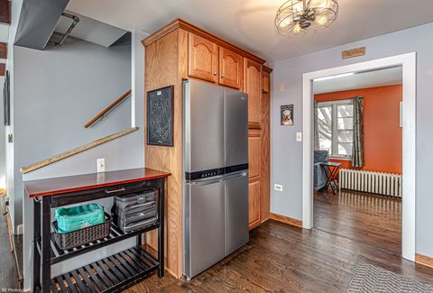 Tiny photo for 9801 WASHINGTON Avenue, Oak Lawn, IL 60453 (MLS # 12529710)