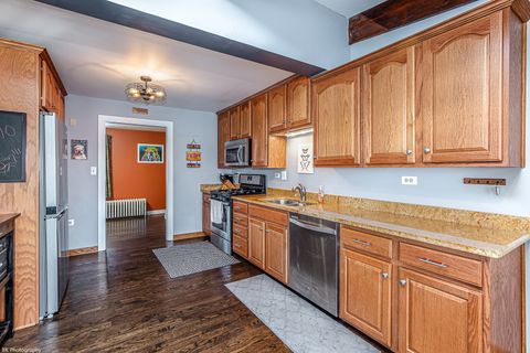 Tiny photo for 9801 WASHINGTON Avenue, Oak Lawn, IL 60453 (MLS # 12529710)