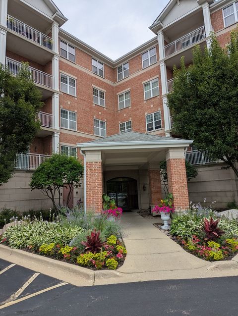 Photo of 101 pointe Drive #203, Northbrook, IL 60062 (MLS # 12444165)