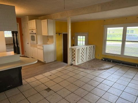 Tiny photo for 1110 E OAK Street, West Frankfort, IL 62896 (MLS # 12692067)