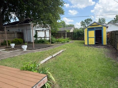 Tiny photo for 1110 E OAK Street, West Frankfort, IL 62896 (MLS # 12692067)