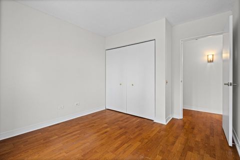 Tiny photo for 512 N McClurg Court #1410, Chicago, IL 60611 (MLS # 12605711)