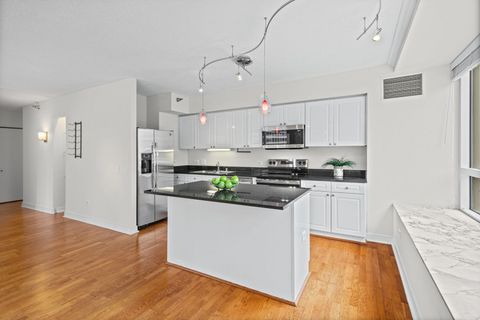 Tiny photo for 512 N McClurg Court #1410, Chicago, IL 60611 (MLS # 12605711)