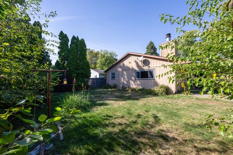 Tiny photo for 1207 W Tremont Street, Urbana, IL 61801 (MLS # 12476072)