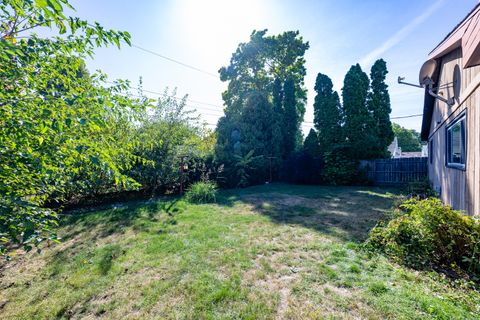 Tiny photo for 1207 W Tremont Street, Urbana, IL 61801 (MLS # 12476072)