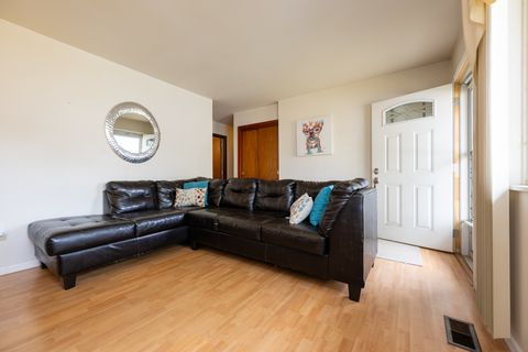 Tiny photo for 1207 W Tremont Street, Urbana, IL 61801 (MLS # 12476072)