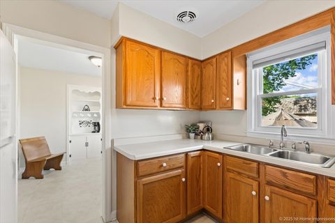 Tiny photo for 9206 S Troy Avenue, Evergreen Park, IL 60805 (MLS # 12576573)